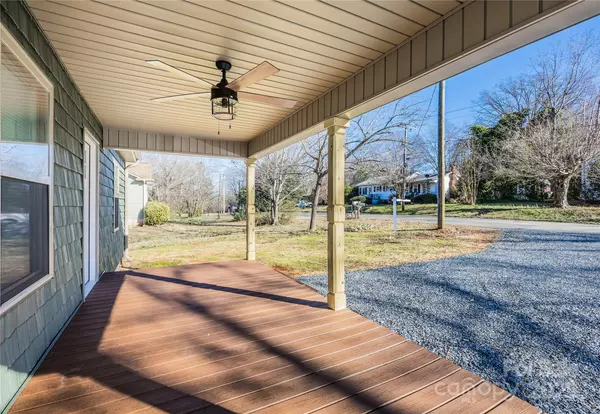 Denton, NC 27239,139 E Carroll AVE