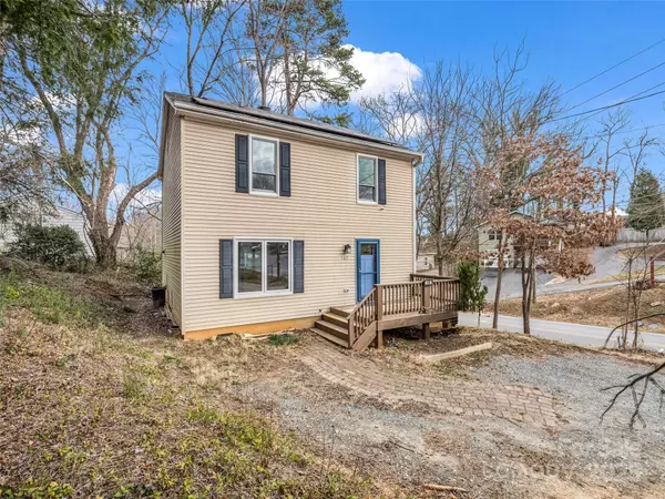 149 Pisgah View RD, Asheville, NC 28806