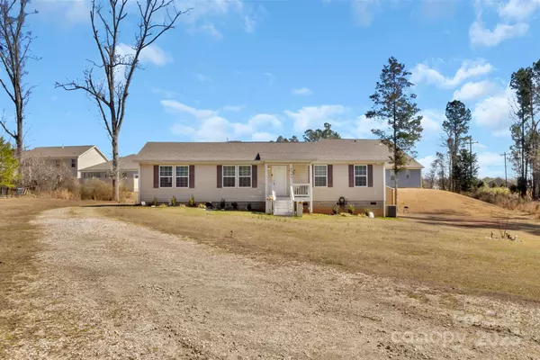 Fort Mill, SC 29707,8742 Belt LN