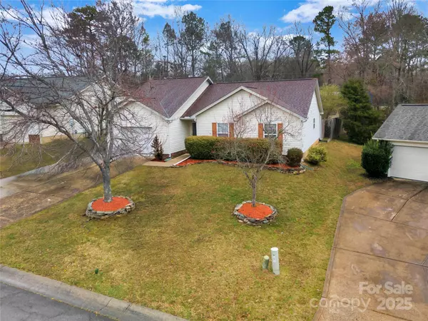 Charlotte, NC 28214,8808 Shady Pine CT