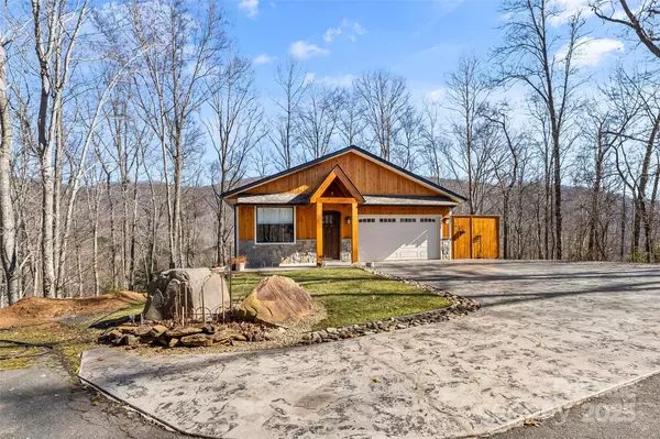 Canton, NC 28716,506 Silent Forest DR