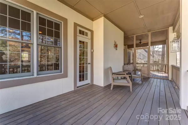 Brevard, NC 28712,193 Camptown RD