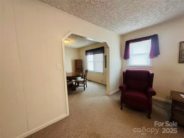 Lenoir, NC 28645,1011 Old North RD NW