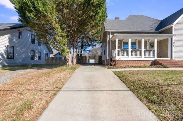 Albemarle, NC 28001,218 Wilson ST