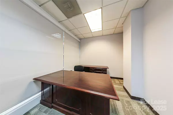 Gastonia, NC 28052,257 W Main AVE