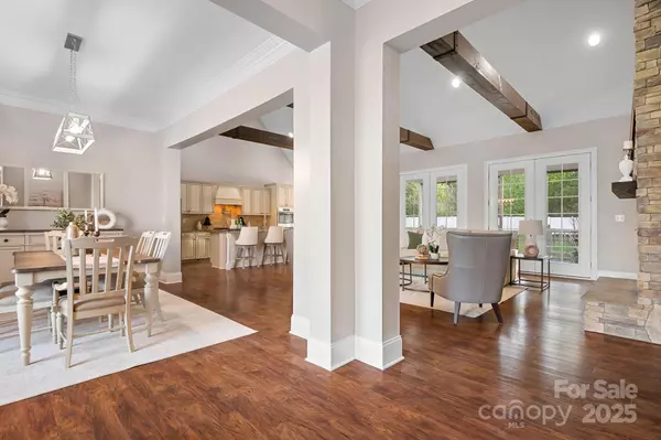 Mooresville, NC 28117,121 Dabbling Duck CIR