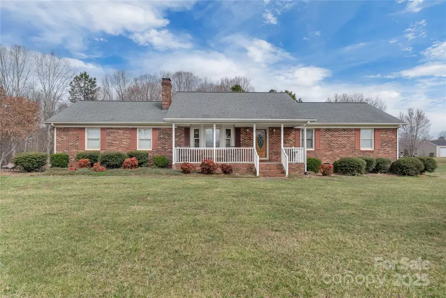 218 Countryside RD, Kings Mountain, NC 28086