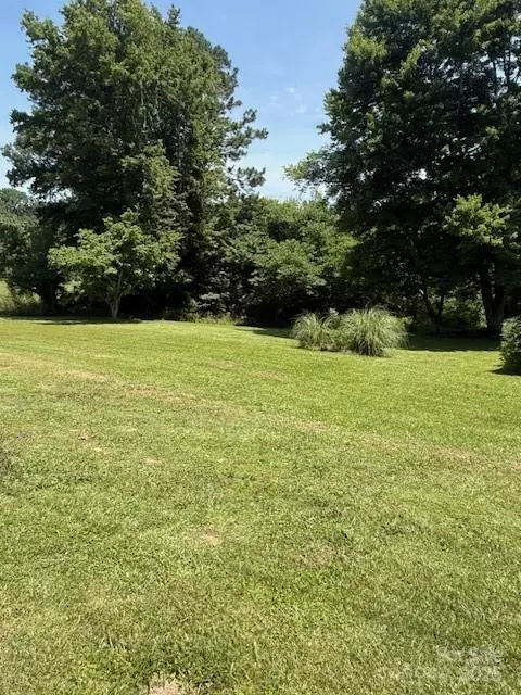 Kershaw, SC 29067,5949 Flat Creek RD