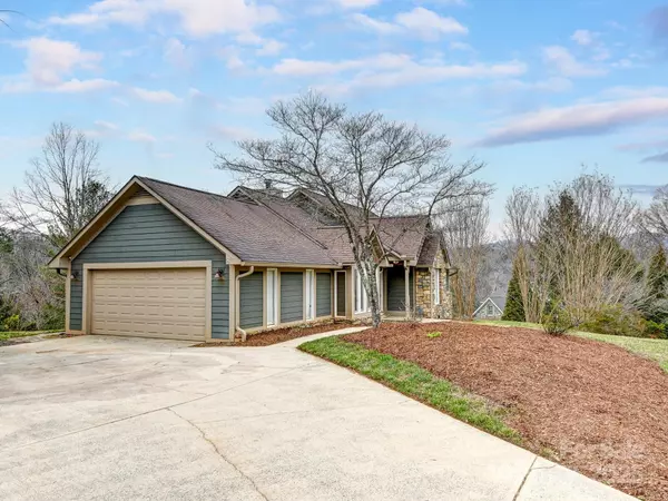 Asheville, NC 28805,2 New Cross South #39