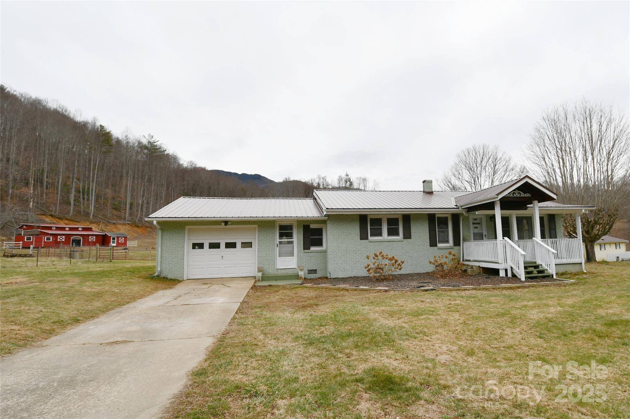 Bakersville, NC 28705,1650 Hughes Gap RD