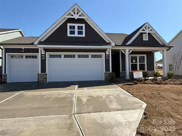 1343 Links Crossing DR, Monroe, NC 28112