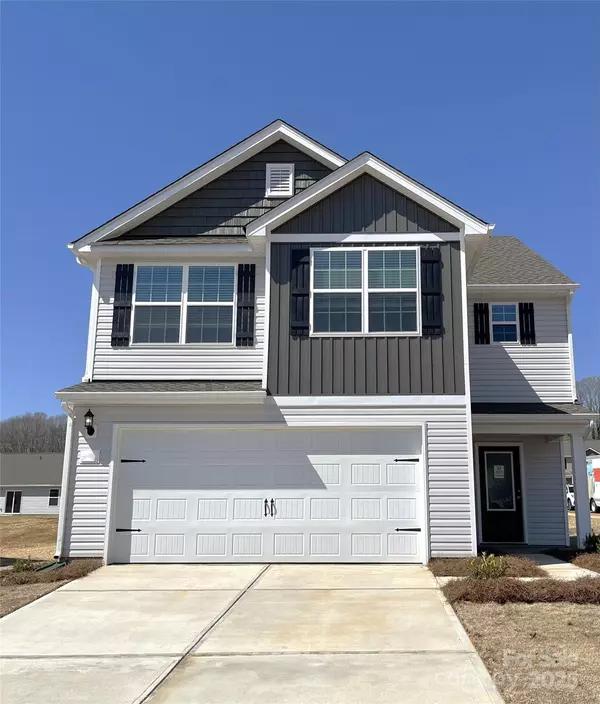 3410 Saddlebred DR, Gastonia, NC 28052