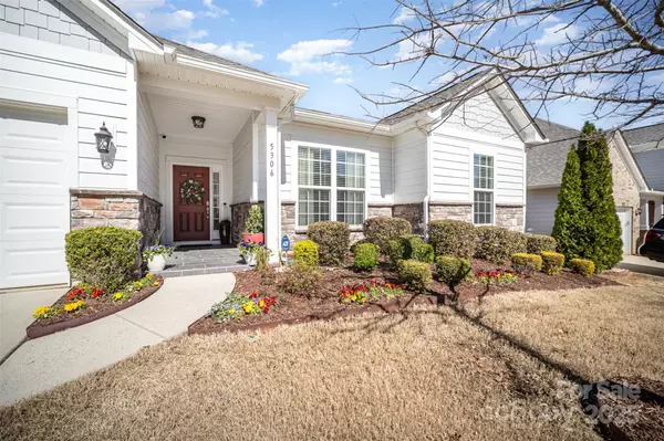 5306 Tilley Manor DR,  Matthews,  NC 28105