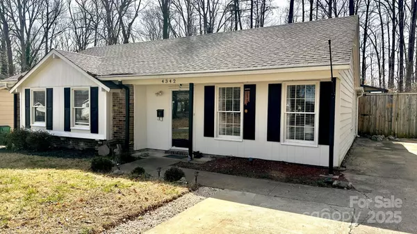 4342 Valeview LN,  Charlotte,  NC 28269