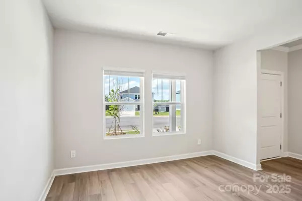Mocksville, NC 27028,212 Nelson Creek RD