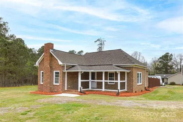 2005 Douglas RD, Lancaster, SC 28720