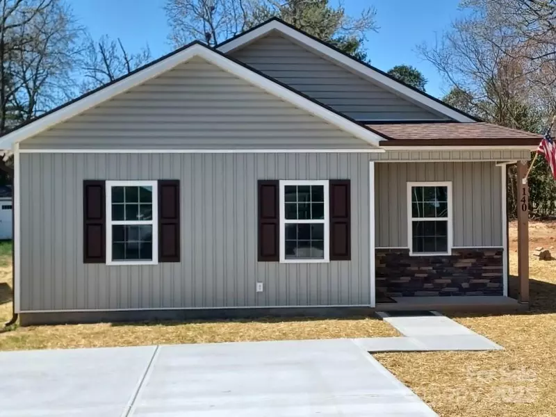 140 Swimmers LN, Salisbury, NC 28146