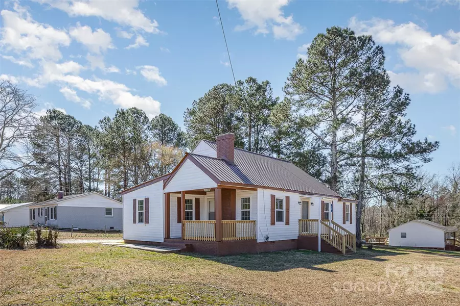 15 Gumtree ST, Wadesboro, NC 28170