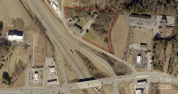 Flat Rock, NC 28731,196 Mcmurray RD