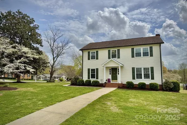 113 Windsong CT, Gastonia, NC 28056