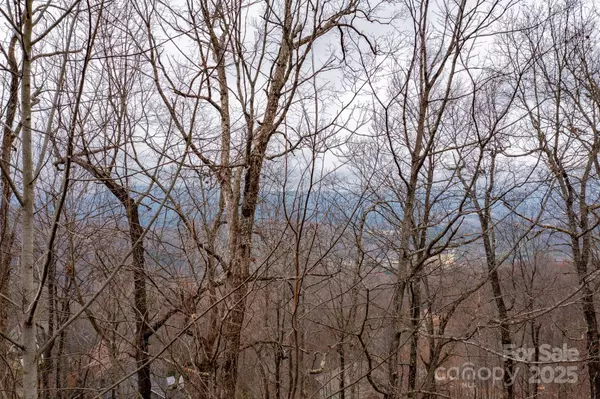 Hendersonville, NC 28739,630 Somersby Pkwy #1