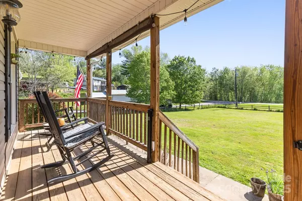 Asheville, NC 28806,122 Ramsey RD