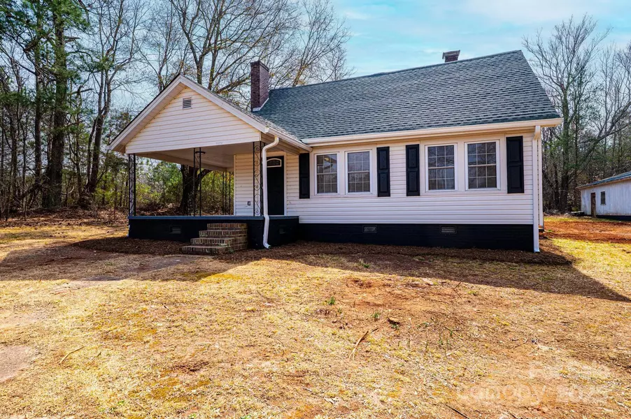 4221 E Maiden RD, Maiden, NC 28650