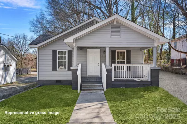 Kannapolis, NC 28083,310 Pineview ST