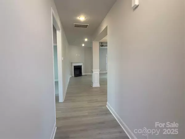 Gastonia, NC 28056,713 Inwood Hill DR #96