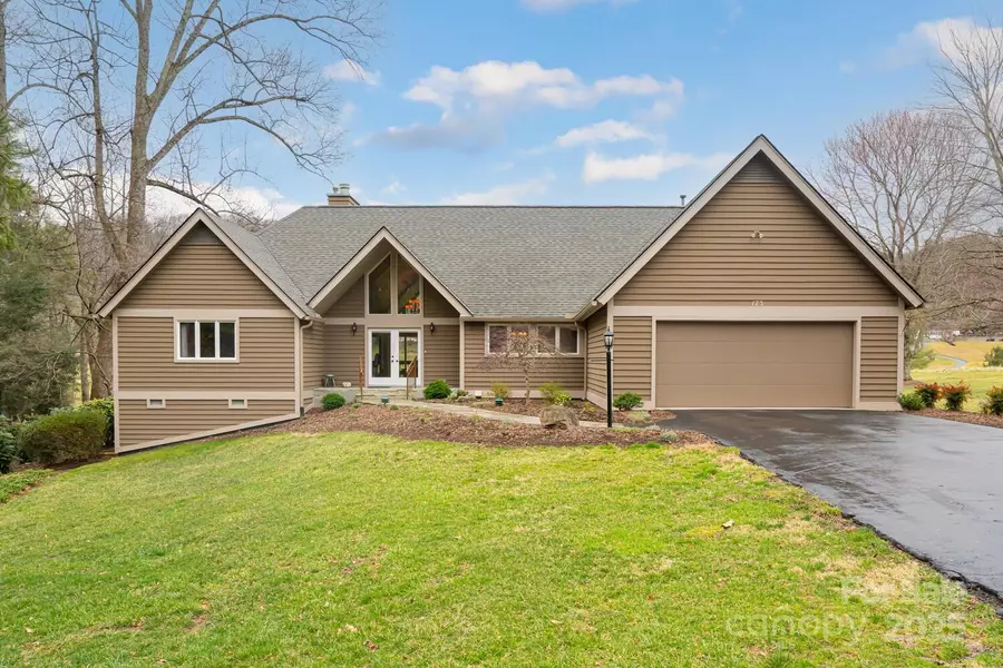 173 Winding Meadows DR, Flat Rock, NC 28731