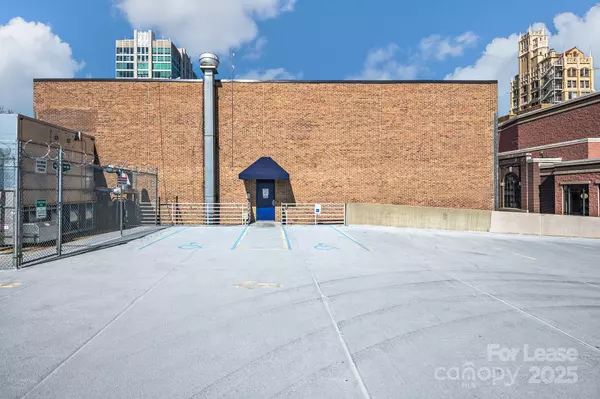 Asheville, NC 28801,16 Biltmore AVE #201