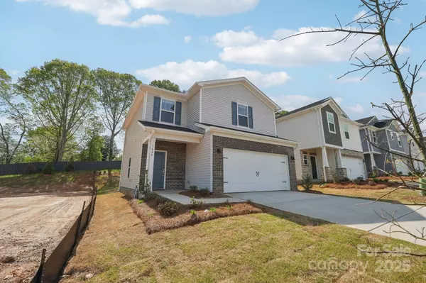 Conover, NC 28613,1466 31st ST NE