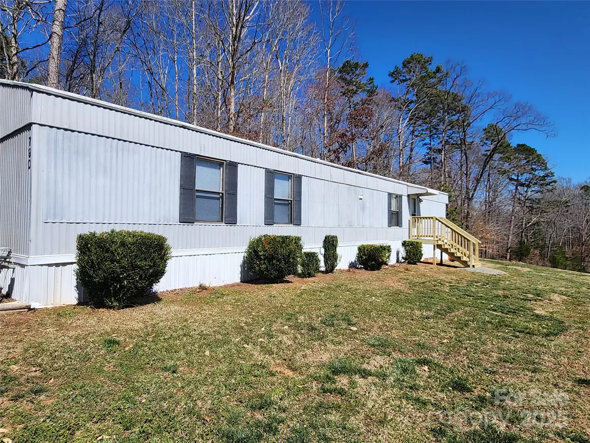 Lexington, NC 27292,790 Lake Shore AVE