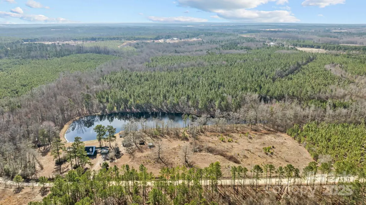 Mt Croghan, SC 29727,843 Triple Creek RD