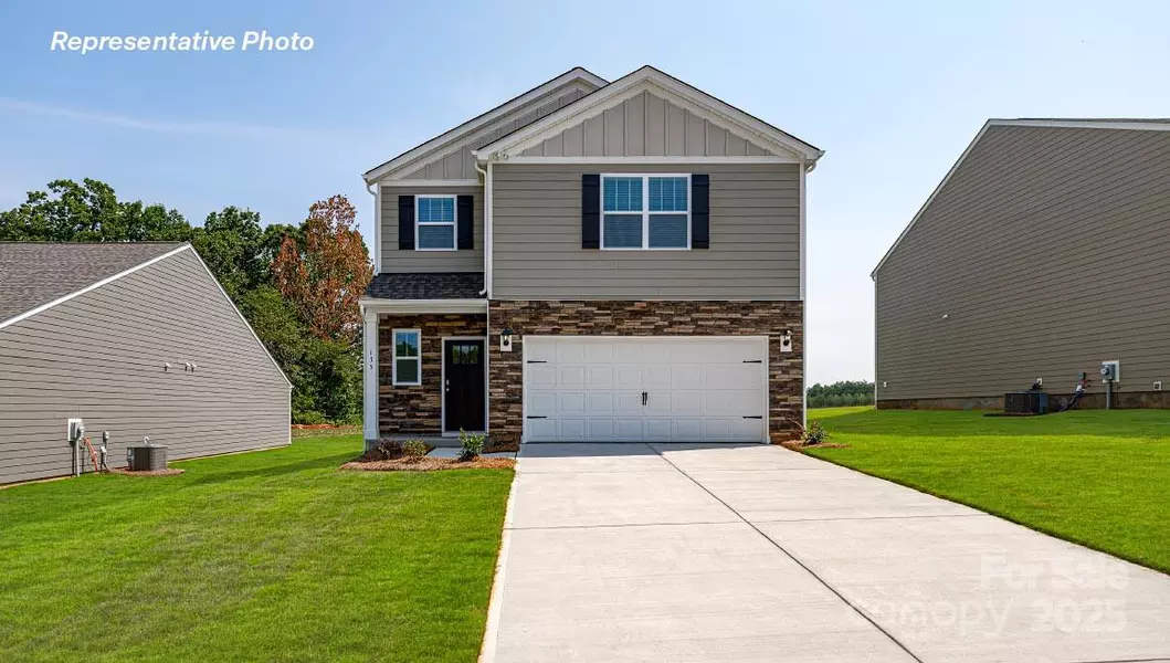 1435 Mammoth RD, Hickory, NC 28602