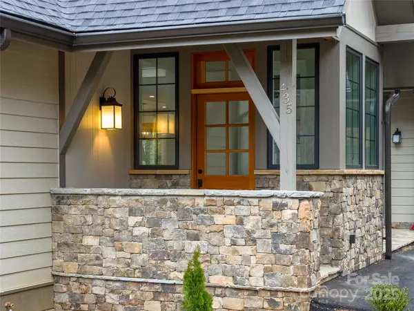 Asheville, NC 28803,435 Barrington DR