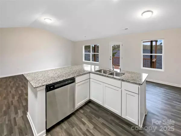 Salisbury, NC 28144,1144 Amberlight CIR