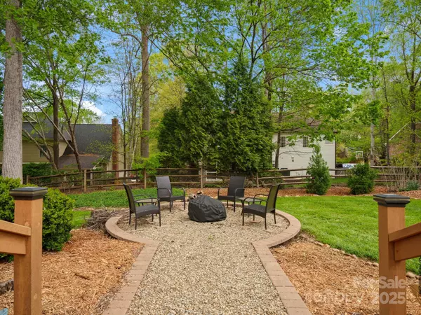 Huntersville, NC 28078,9009 Stourbridge DR