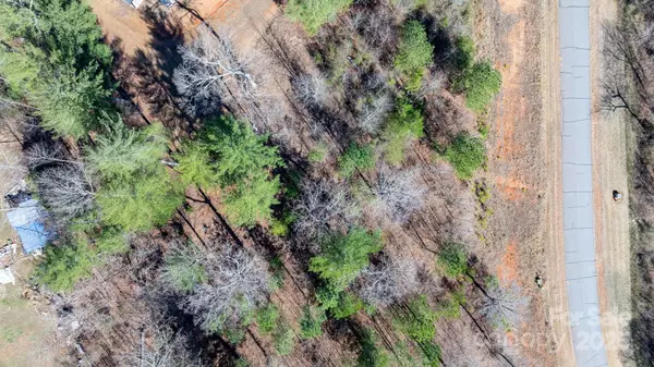 Granite Falls, NC 28630,5351 Antler Creek DR #10