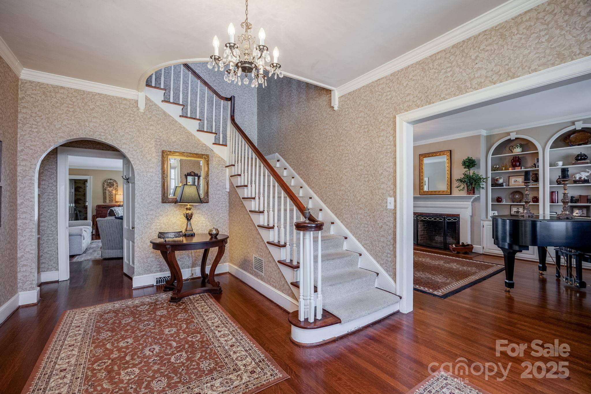 Winnsboro, SC 29180,211 W Liberty ST