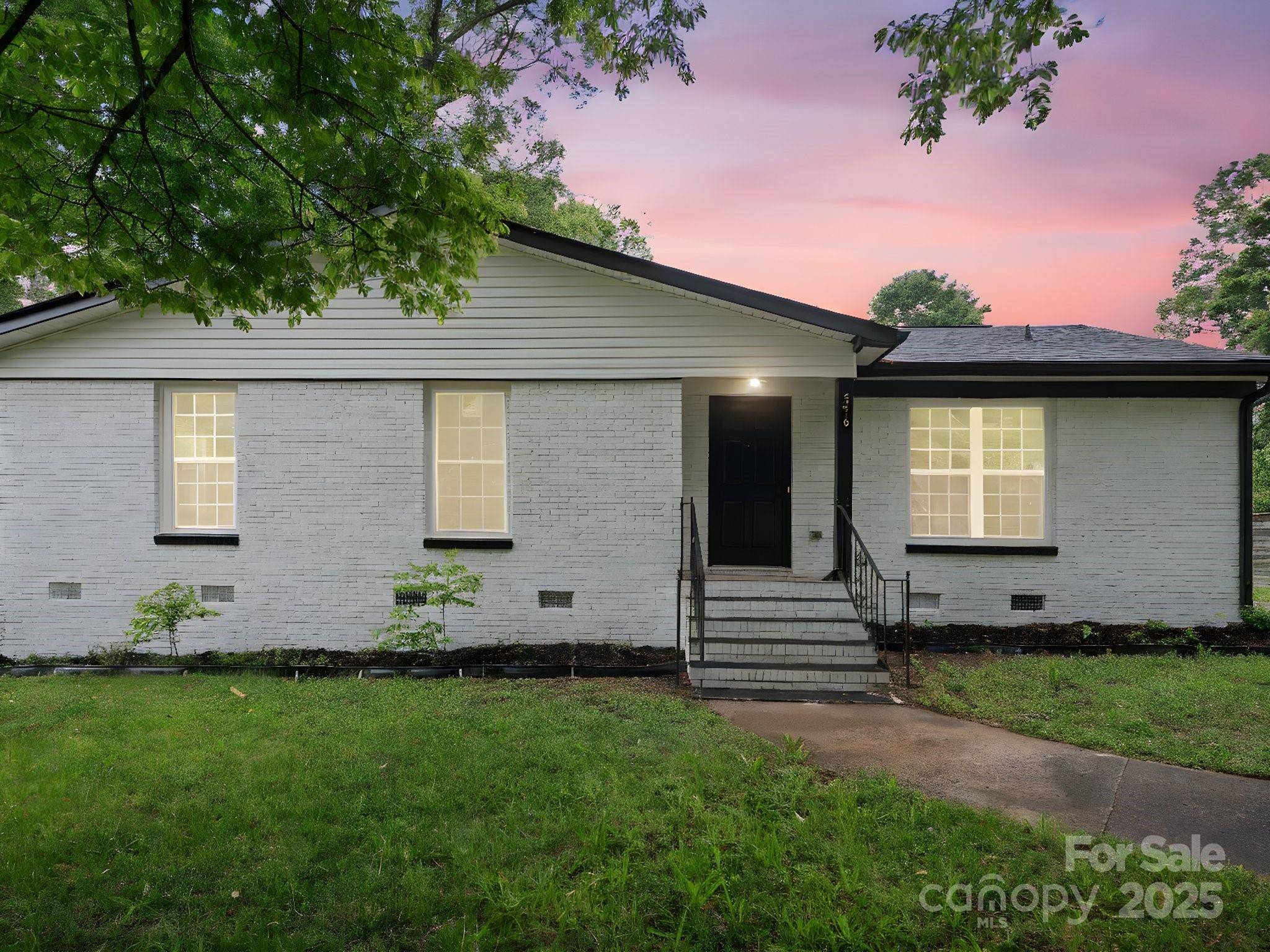 Charlotte, NC 28215,5316 Rupert LN