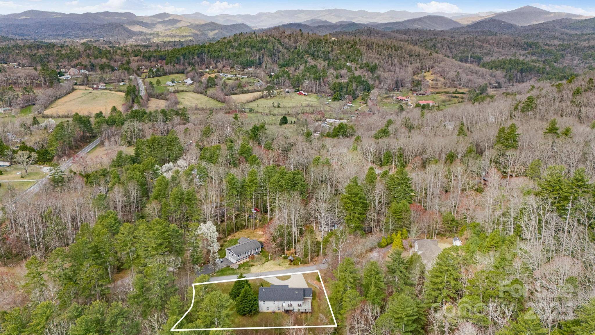 Pisgah Forest, NC 28768,194 Acorn LN