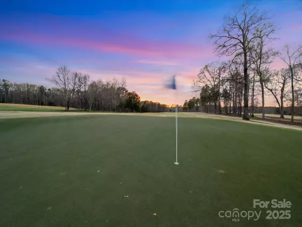 China Grove, NC 28023,810 Lake Wright RD