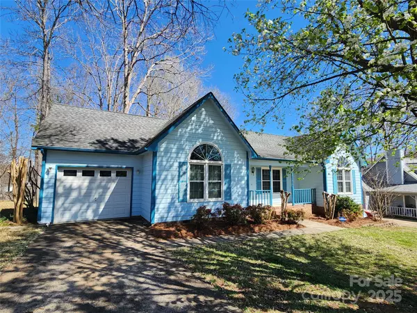 Mount Holly, NC 28120,121 Deertrack DR