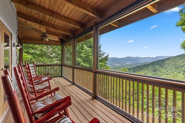 503 Jim Cochran RD, Franklin, NC 28734