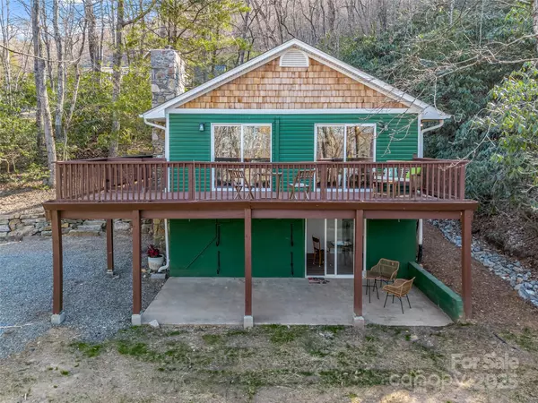 Black Mountain, NC 28711,1625 Mountain Cove RD