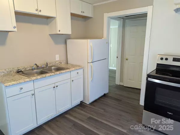 Gastonia, NC 28052,3703 Crawford ST