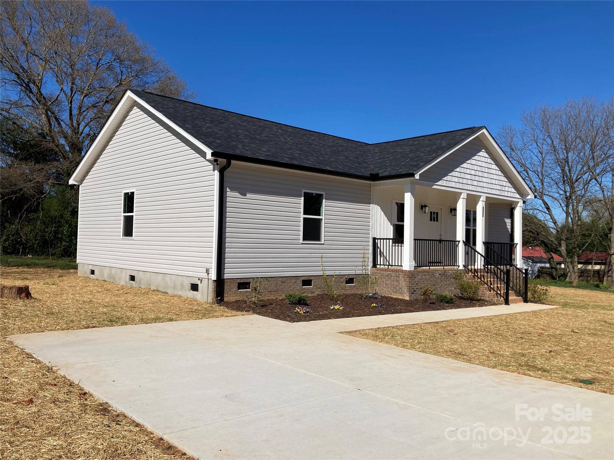 Gastonia, NC 28054,2037 POWERLINE DR
