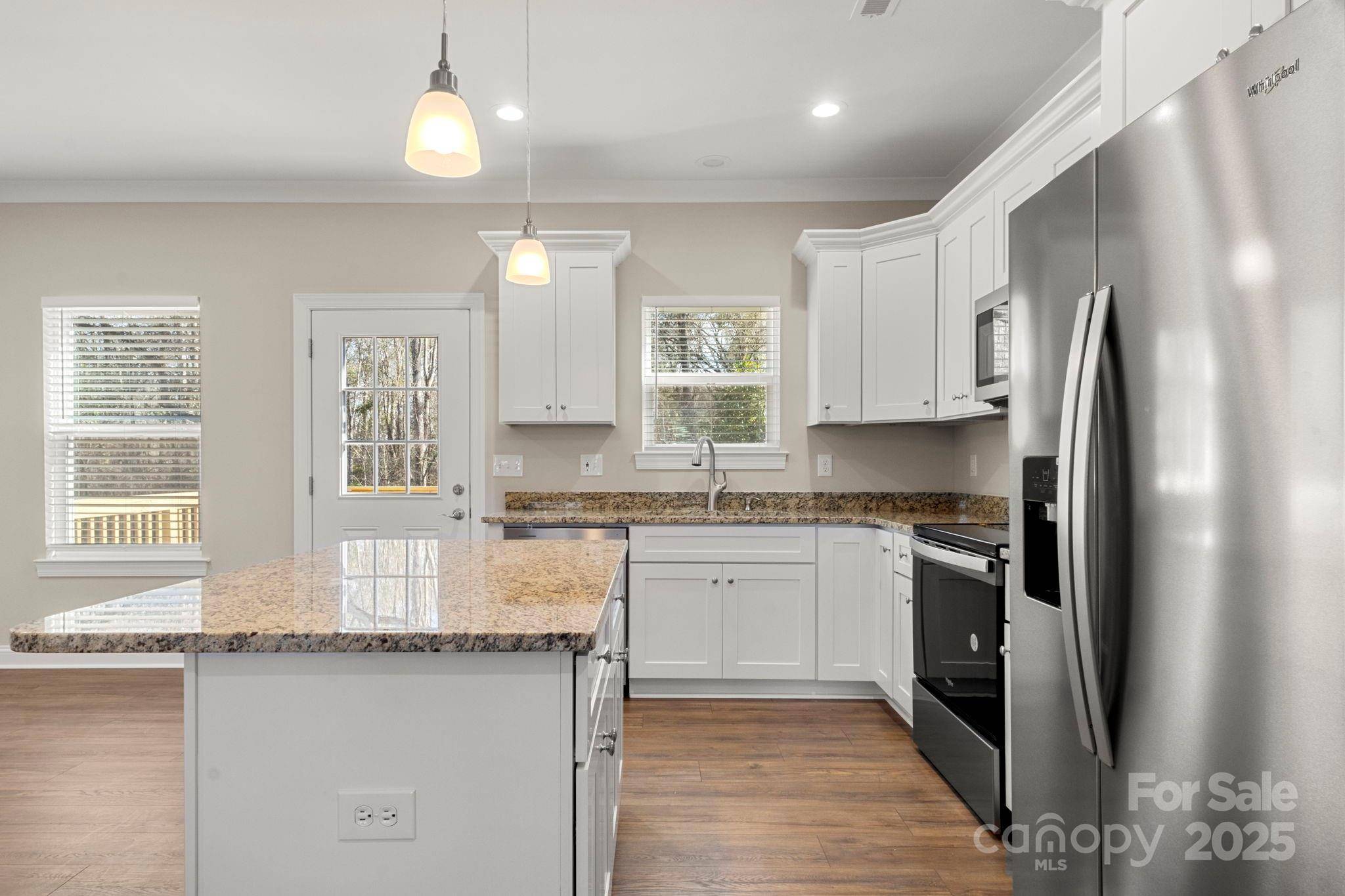 Heath Springs, SC 29058,325 East ST