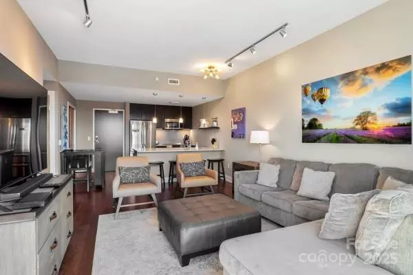 Asheville, NC 28801,45 Asheland AVE #500